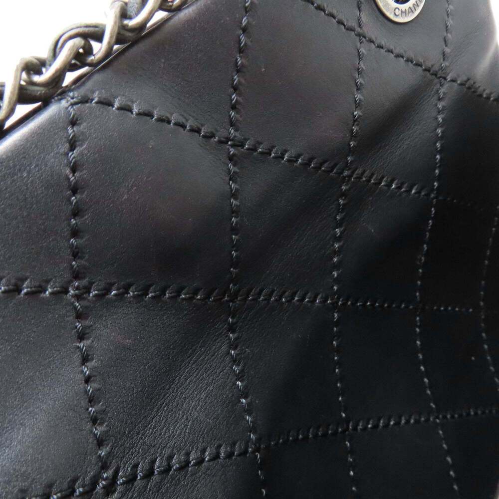 CHANEL Black Shoulder Bag - Picture 15 of 16